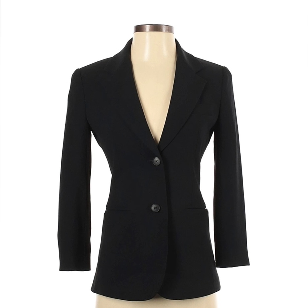 The Reset R Label Black Blazer